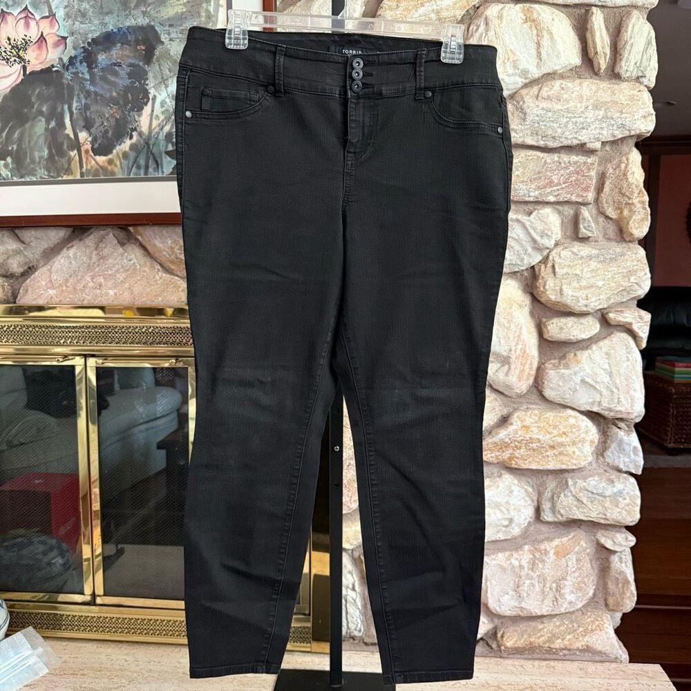 Torrid women’s plus black skinny jeans 18T